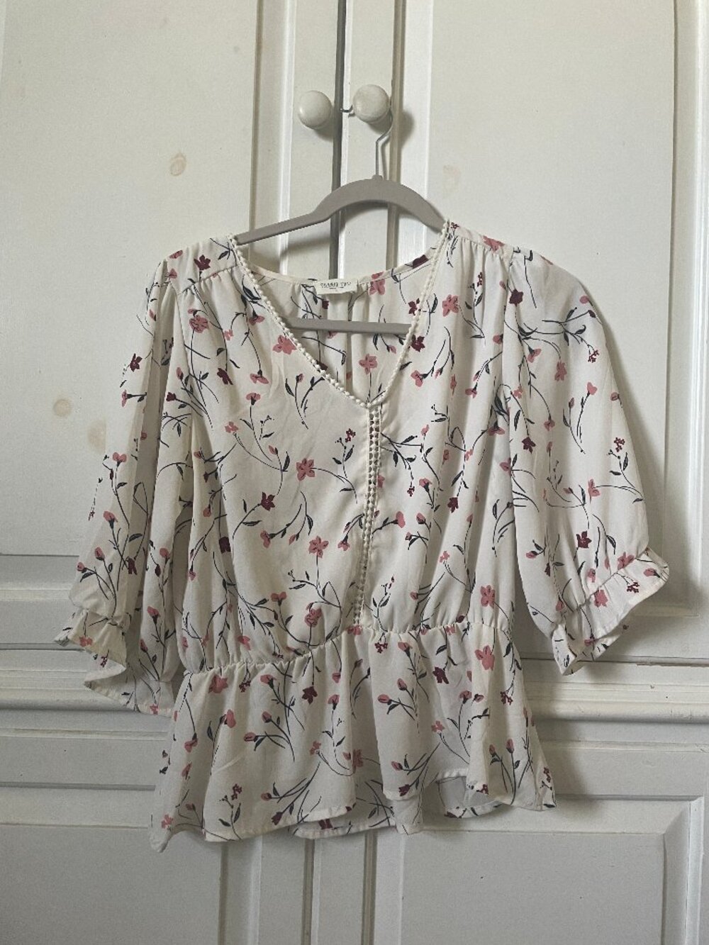Sienna Sky Women's short sleeve ruffle floral cinched waist cottagecore shirt S
